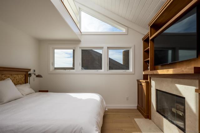 Image 11 of 31 For 325 S Sierra Ave  Unit 8