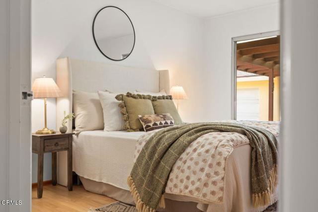209 Dorothy Avenue, Ventura CA: https://media.crmls.org/mediaz/72a9cf08-b445-41e1-a3a9-a63d8fa820dc.jpg