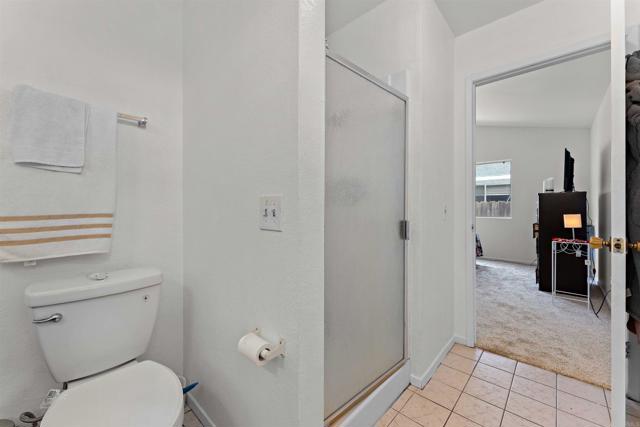 Detail Gallery Image 17 of 22 For 5133 Greenbrook St, Oceanside,  CA 92057 - 4 Beds | 2 Baths