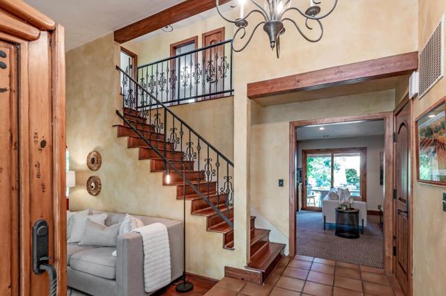 12467 Creekview Court, San Martin CA: https://media.crmls.org/mediaz/72aaf6c9-a0da-4590-9ca4-974583c75169.jpg