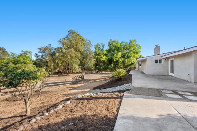 Detail Gallery Image 60 of 73 For 644 46 Del Valle Dr, Fallbrook,  CA 92028 - 4 Beds | 4 Baths