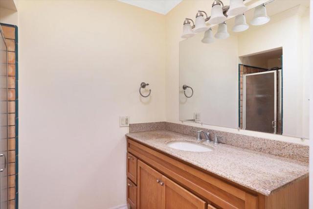 1617 E Paseo El Mirador, Palm Springs CA: https://media.crmls.org/mediaz/72ab3f6b-a235-42f0-9cf5-c14c8294e8cf.jpg