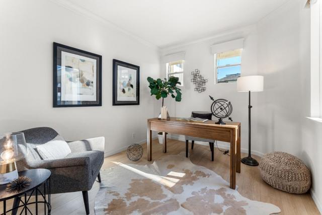 600 Baltic Circle, Redwood City CA: https://media.crmls.org/mediaz/72abbdd8-ee39-43dc-89da-77266cf53b24.jpg
