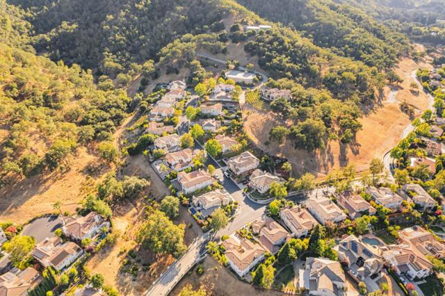 7473 Hoylake Court, Gilroy CA: https://media.crmls.org/mediaz/72ac9daf-d1d8-4ae6-8a26-80f666207f52.jpg