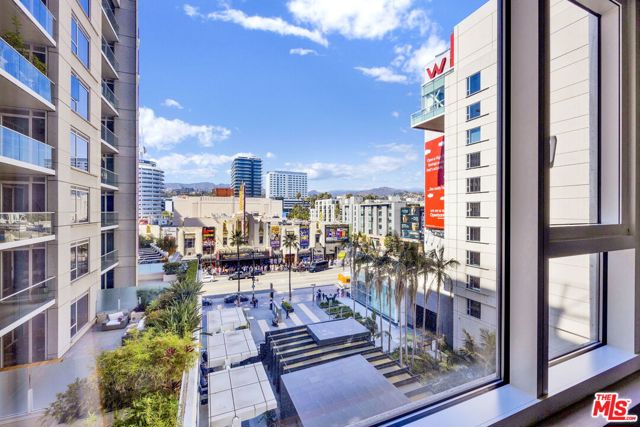 6250 Hollywood Boulevard, Los Angeles CA: https://media.crmls.org/mediaz/72ae8edc-9a8e-4b26-bdae-9657ece8a4d4.jpg