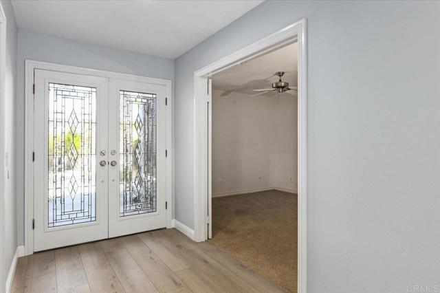 1054 La Sombra Drive, San Marcos CA: https://media.crmls.org/mediaz/72aed281-56d6-47b4-9913-01a5f64743de.jpg