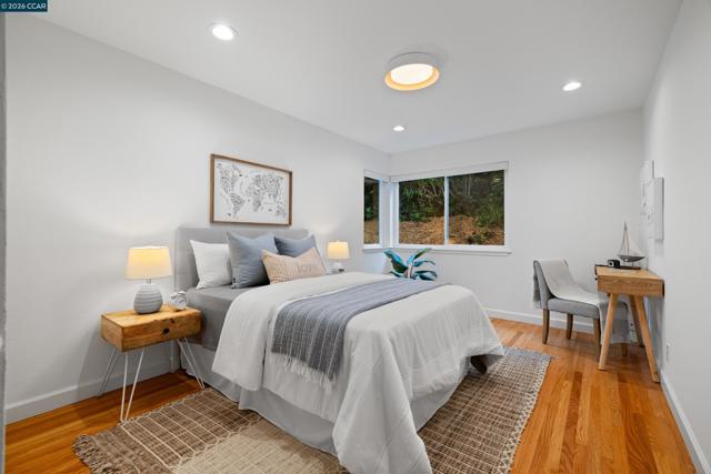 2080 Essenay Ave, Walnut Creek CA: https://media.crmls.org/mediaz/72af5d7d-5608-4cf8-98ac-cbeaa566ff4a.jpg