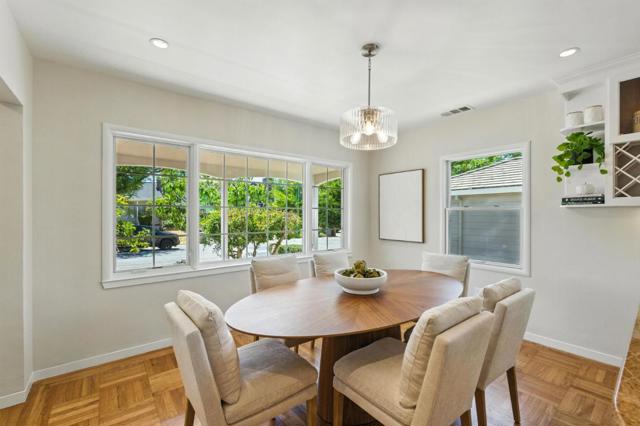 1513 Oak Street, San Mateo CA: https://media.crmls.org/mediaz/72b06f77-8981-4816-a7e3-24c78e6faf6b.jpg