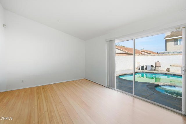 Detail Gallery Image 28 of 36 For 676 Snipe Walk, Oxnard,  CA 93035 - 4 Beds | 2 Baths