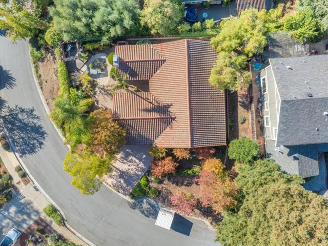 16715 Cerro Vista Drive, Morgan Hill CA: https://media.crmls.org/mediaz/72b1820e-c317-4015-8eaf-493479034511.jpg