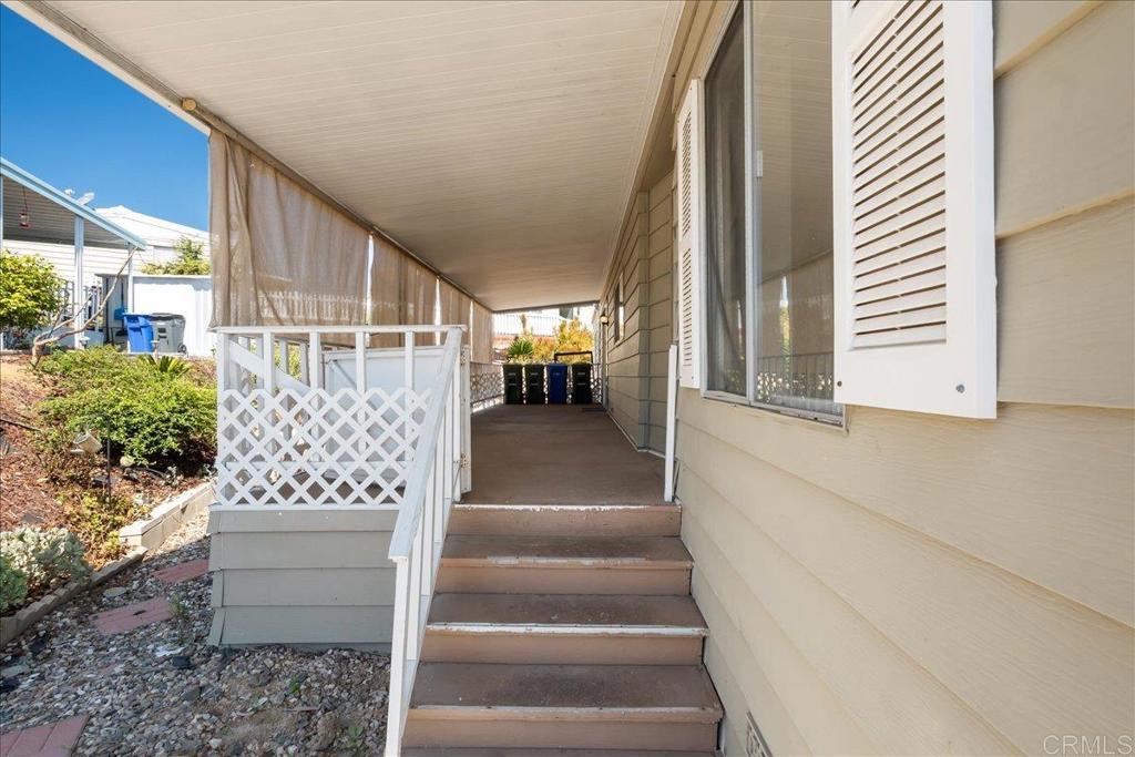 650 S Rancho Santa Fe Rd - photo 2