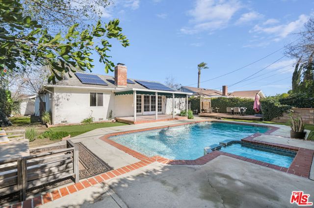 23020 Haynes Street photo 1