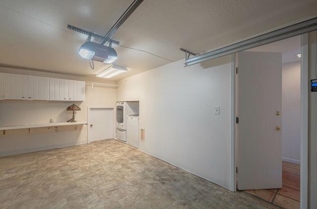 39 La Playa Street, Monterey CA: https://media.crmls.org/mediaz/72b36c6c-d1f2-41d5-b7ed-521e133b78b9.jpg