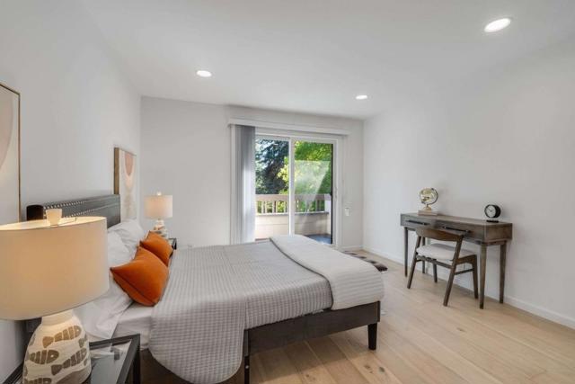 228 Sand Hill Circle, Menlo Park CA: https://media.crmls.org/mediaz/72b39d57-7b0a-4715-8799-ab20f202145a.jpg