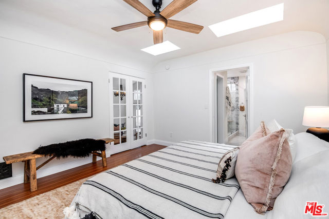 3137 Lindo Street, Los Angeles CA: https://media.crmls.org/mediaz/72b4f92e-3380-4a51-9c91-c493af1e6b0e.jpg