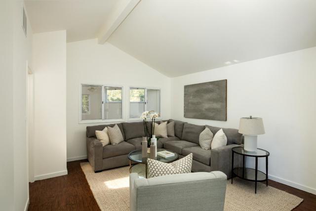 1840 Santa Cruz Avenue, Menlo Park CA: https://media.crmls.org/mediaz/72b80864-6032-4b04-a9dc-f154cc936efa.jpg
