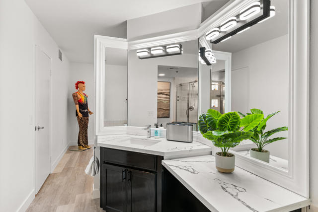 100 E Stevens Road, Palm Springs CA: https://media.crmls.org/mediaz/72b8090c-541d-4569-a1c7-7c43f7263671.jpg
