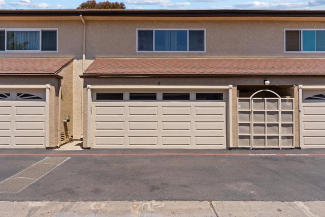 4485 Vision Drive, San Diego CA: https://media.crmls.org/mediaz/72b866a2-517e-404c-858d-f96aa747e8b0.jpg