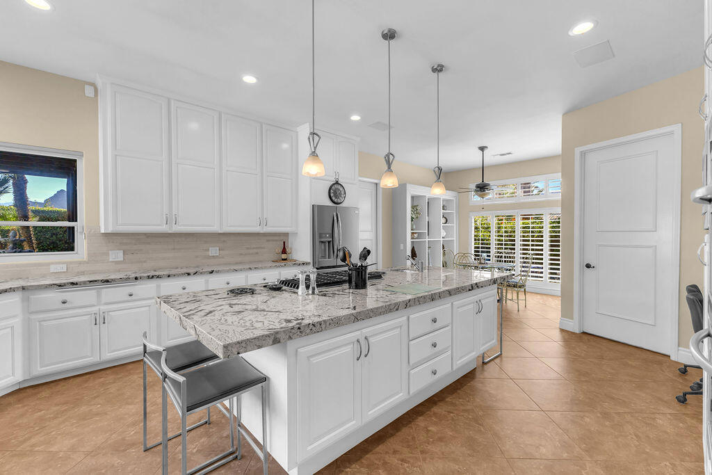 MLS #219138315DA image #23