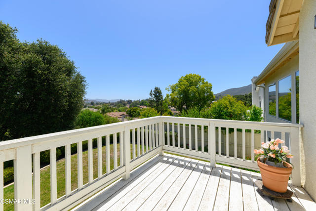 1663 Springhaven Avenue, Newbury Park CA: https://media.crmls.org/mediaz/72b939f8-1448-424c-b3f5-d74e1e8e631f.jpg
