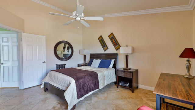 76895 Morocco Road, Palm Desert CA: https://media.crmls.org/mediaz/72bad96d-389a-4a36-86ea-4ff2b0db2390.jpg