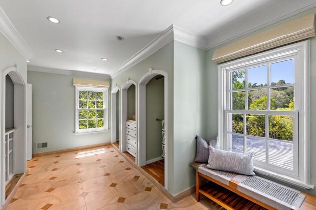 Image 64 of 133 For 2181 Parkside Avenue