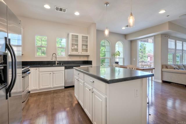1367 Sky Ridge, San Marcos CA: https://media.crmls.org/mediaz/72bcf410-572e-4686-bba5-7ea3f0ccc94b.jpg