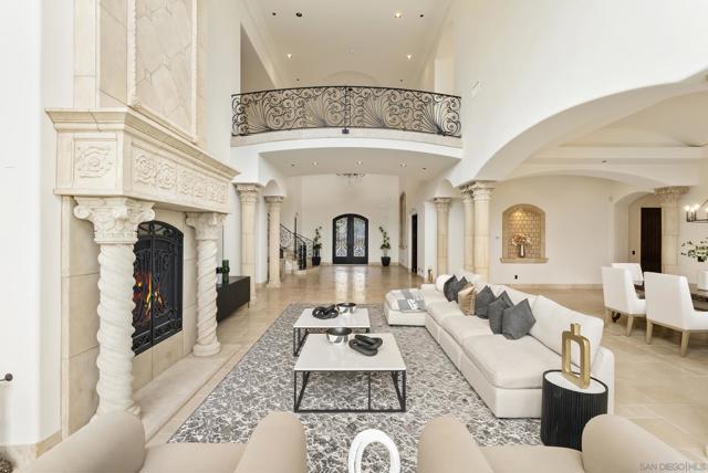 18233 Via Ambiente, Rancho Santa Fe CA: https://media.crmls.org/mediaz/72bd520a-fbd8-49bb-980b-20ea43b0940f.jpg