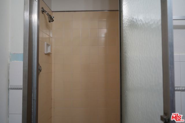1819 W 129th Street, Gardena CA: https://media.crmls.org/mediaz/72bd526a-1f72-4186-a89b-10ce974e12a6.jpg