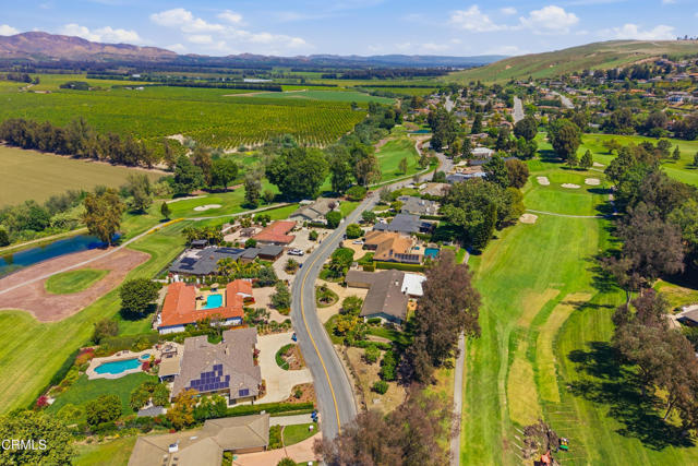 Detail Gallery Image 6 of 46 For 1356 Fairway Dr, Camarillo,  CA 93010 - 4 Beds | 3 Baths