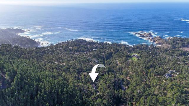 100 Cypress Way, Carmel CA: https://media.crmls.org/mediaz/72bdb57f-46d5-4491-b641-70f30b1bdcdb.jpg
