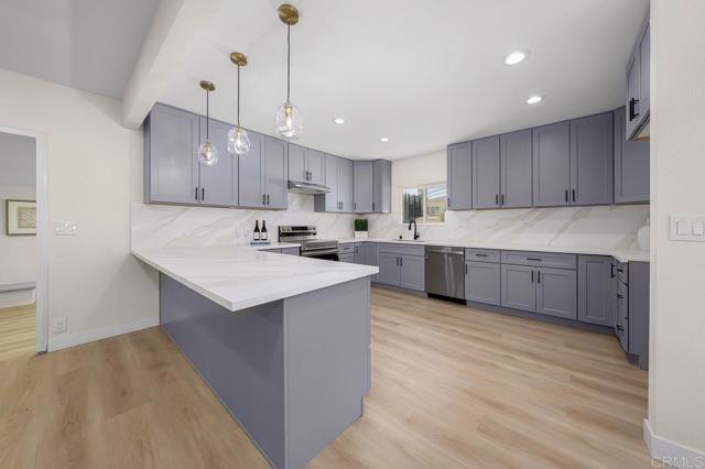 3505 Ibis Street, San Diego CA: https://media.crmls.org/mediaz/72be2d07-6597-42e7-8c47-3b6beb5f3e68.jpg