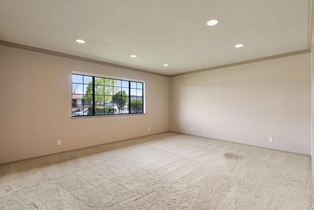 745 Ambrose Drive, Salinas CA: https://media.crmls.org/mediaz/72bf4936-859d-4dc3-a44c-3edaea06cf17.jpg