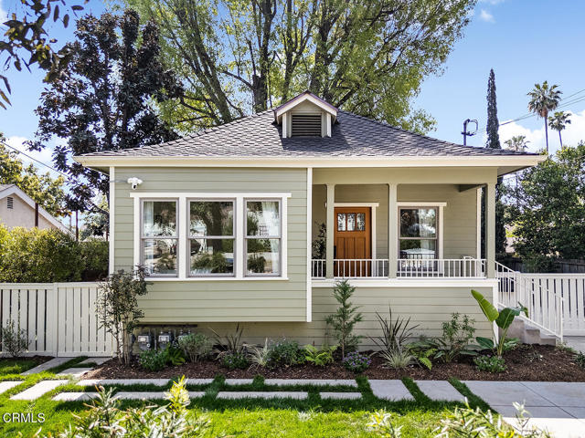 Detail Gallery Image 3 of 58 For 958 E Orange Grove Bld, Pasadena,  CA 91104 - 6 Beds | 4 Baths