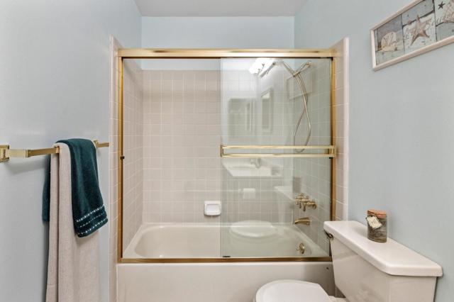 175 Troon Way, Half Moon Bay CA: https://media.crmls.org/mediaz/72c18256-947c-4018-8983-5b9e7c5b6991.jpg