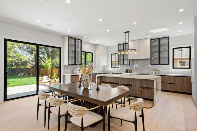 615 Chapman Drive, Campbell CA: https://media.crmls.org/mediaz/72c1840b-c7ff-4feb-a953-6c82dbdfafa8.jpg