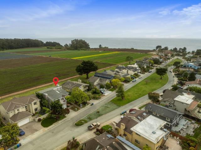 230 Via Novella, Aptos CA: https://media.crmls.org/mediaz/72c21ff7-b3b8-4f03-bd45-c5f5aa6a4525.jpg