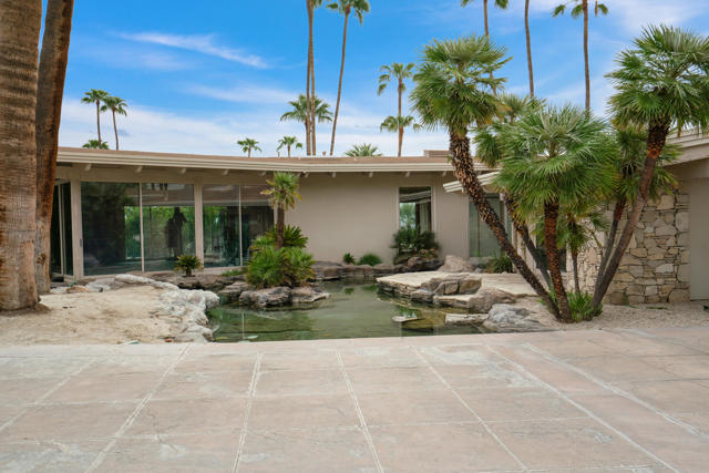 925 W Coronado Avenue, Palm Springs, CA 92262