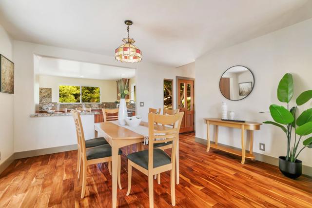 411 Hecker Pass Road, Watsonville CA: https://media.crmls.org/mediaz/72c2d9ea-3241-4f2c-9a80-d27483cf48f8.jpg
