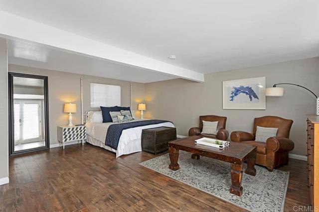 1817 19 Coast Boulevard, Del Mar CA: https://media.crmls.org/mediaz/72c2fdea-4a67-4606-9375-39856b32144a.jpg