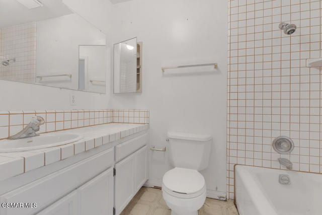 11923 Barranca Rd-HsHProd-69