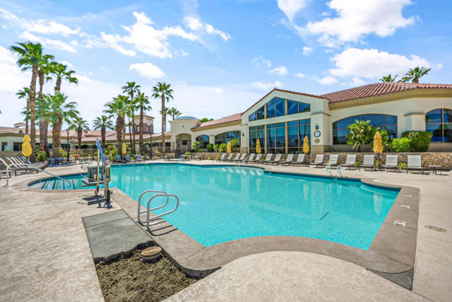 39743 Camino Templado, Indio CA: https://media.crmls.org/mediaz/72c413ce-c7c7-4b6a-be17-c7cdf7d26701.jpg