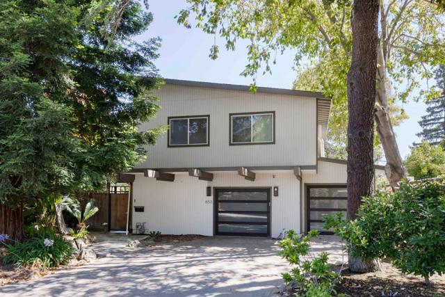 653 Wildwood Lane, Palo Alto CA: https://media.crmls.org/mediaz/72c4a85f-ecfc-4e8d-b4fb-8e99ceec3f95.jpg