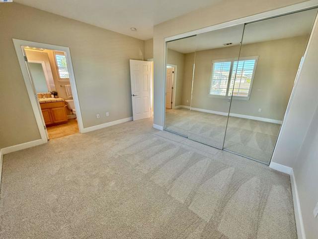752 Barleta Ln, Livermore CA: https://media.crmls.org/mediaz/72c4c76f-39b6-4b93-8ba2-089a1aa99392.jpg