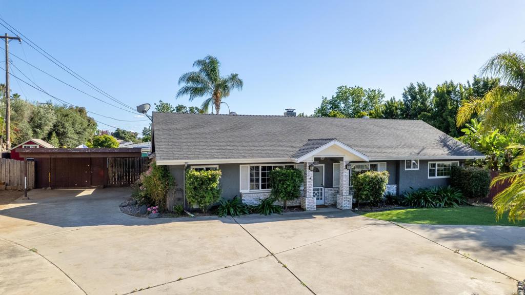 1078 Robertson Drive - photo 3
