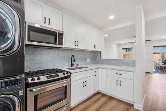 4440 42 Clairemont Dr, San Diego CA: https://media.crmls.org/mediaz/72c61123-68cd-4d71-a547-67b27b7a7eba.jpg