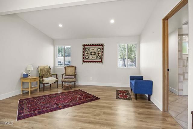 1820 Ramona Drive, Camarillo CA: https://media.crmls.org/mediaz/72c68605-f1a4-47ad-9414-8c976fb89583.jpg