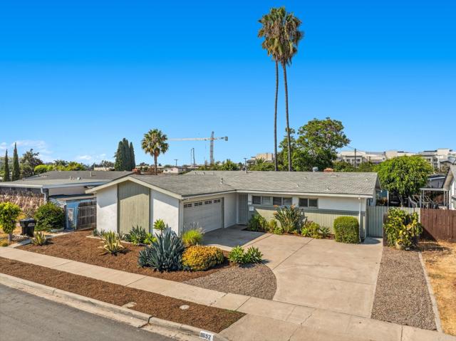 Detail Gallery Image 1 of 1 For 8652 Fensmuir St, San Diego,  CA 92123 - 4 Beds | 2 Baths