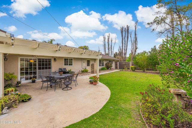 3384 Radcliffe Road, Thousand Oaks CA: https://media.crmls.org/mediaz/72c99695-a3bd-4239-97b6-d187b8f540c3.jpg
