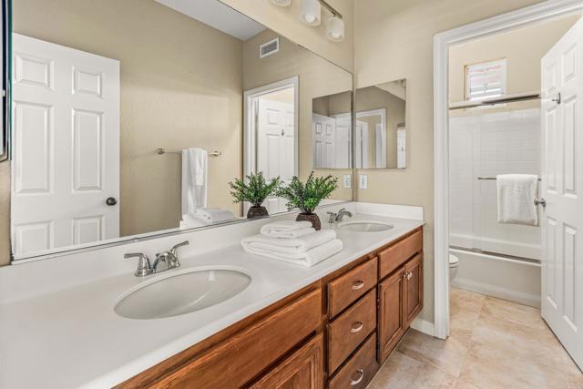 Detail Gallery Image 43 of 66 For 3218 Rancho Reata, Carlsbad,  CA 92009 - 3 Beds | 2/1 Baths